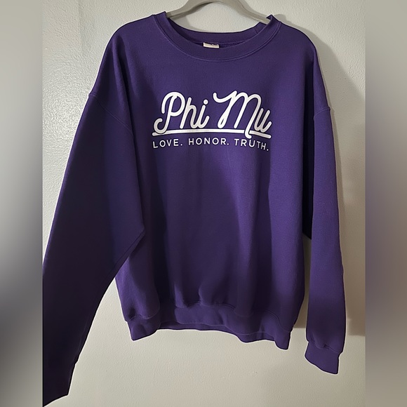 Gildan Sweaters - Purple Gildan Phi Mu Love Honor Truth Sweatshirt Size XL